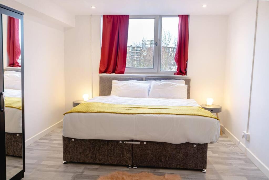 2 Bed With Free Parking Lejlighed London Eksteriør billede